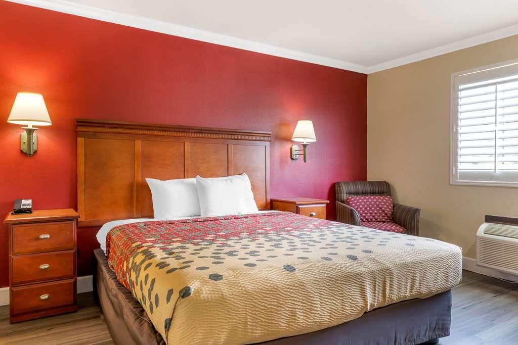 Econo Lodge Moreno Valley Phòng bức ảnh