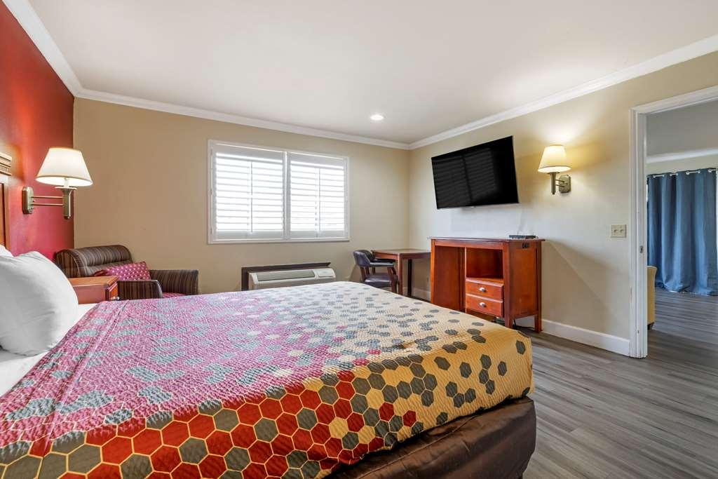 Econo Lodge Moreno Valley Phòng bức ảnh